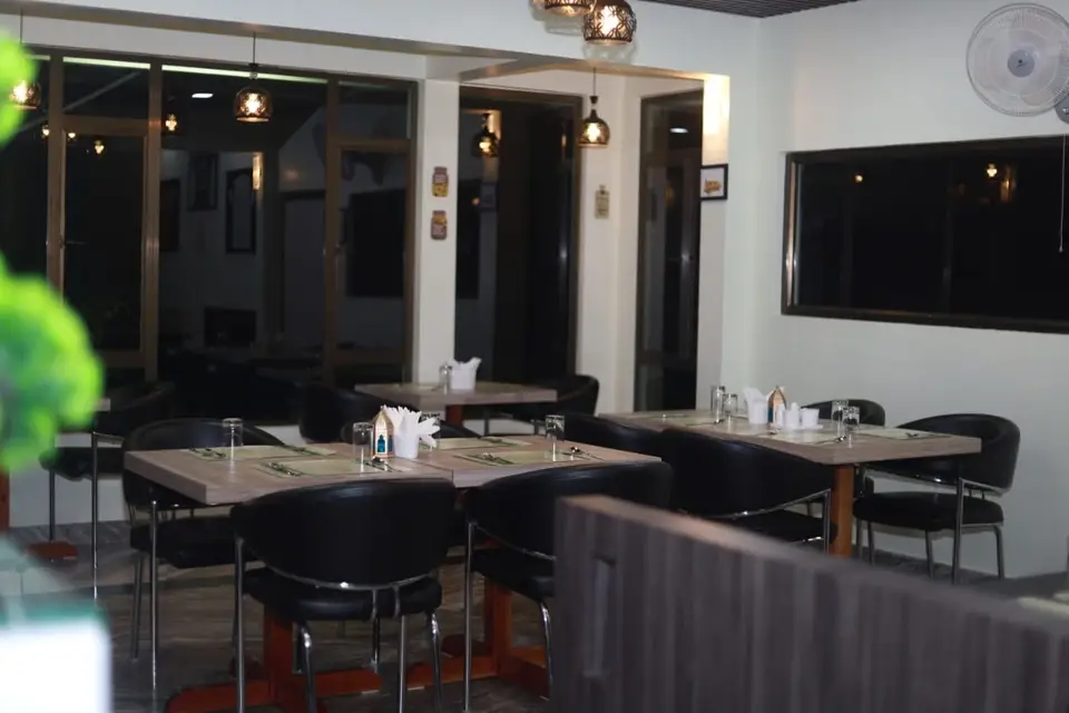 Redeem Restaurant dining room